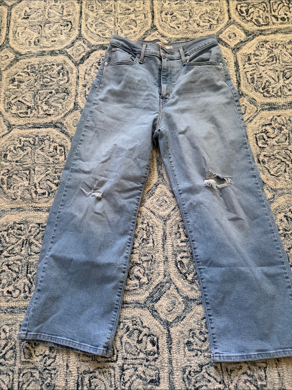 Levi's Light Blue Distressed Ripped Women’s Jeans